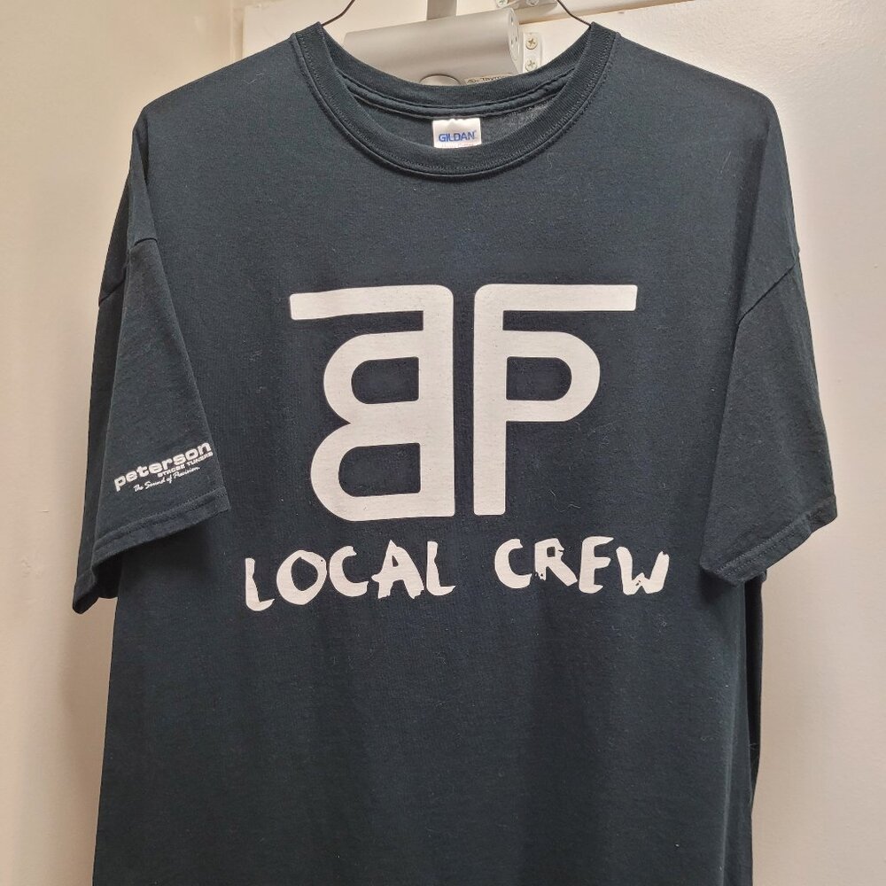 VERY RARE, 2013 THE BAND PERRY, CREW GIFT TEE SHIRT, XL!!!